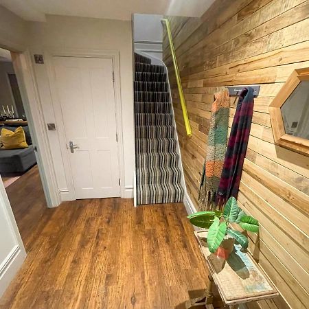 Stunning Brighton Seaside 2-Bedroom Townhouse With Patio, Sleeps 6 Eksteriør bilde