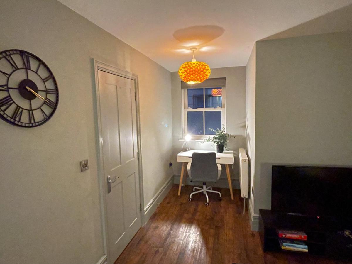Stunning Brighton Seaside 2-Bedroom Townhouse With Patio, Sleeps 6 Eksteriør bilde