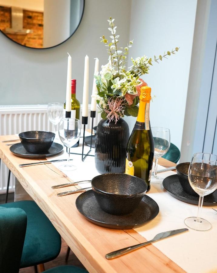 Stunning Brighton Seaside 2-Bedroom Townhouse With Patio, Sleeps 6 Eksteriør bilde