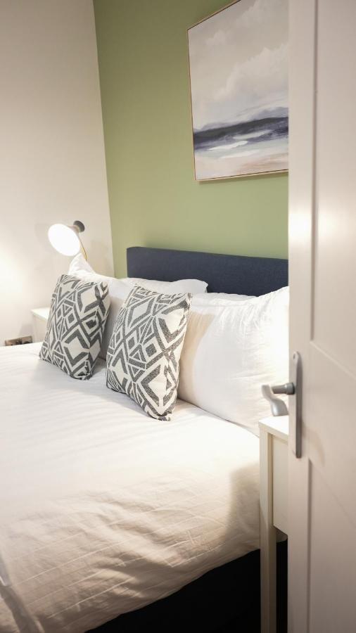 Stunning Brighton Seaside 2-Bedroom Townhouse With Patio, Sleeps 6 Eksteriør bilde
